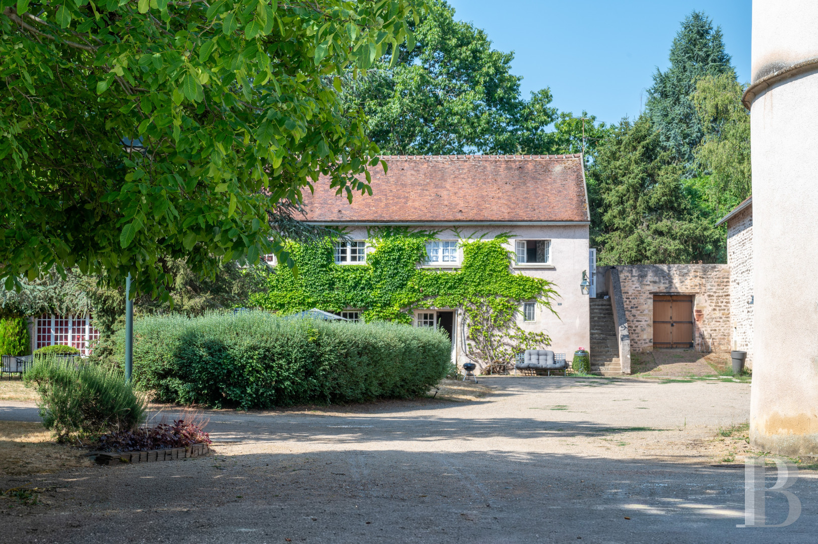 Dans l’Yonne, à équidistance de Paris, Lyon et Genève, une ancienne place forte médiévale et son parc aménagés pour accueillir calmes séjours et grands événements  - photo  n°37